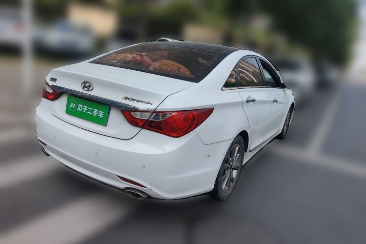 Used Hyundai Sonata 2014 2.0L Automatic Luxury Edition Rear Right 45 Deg