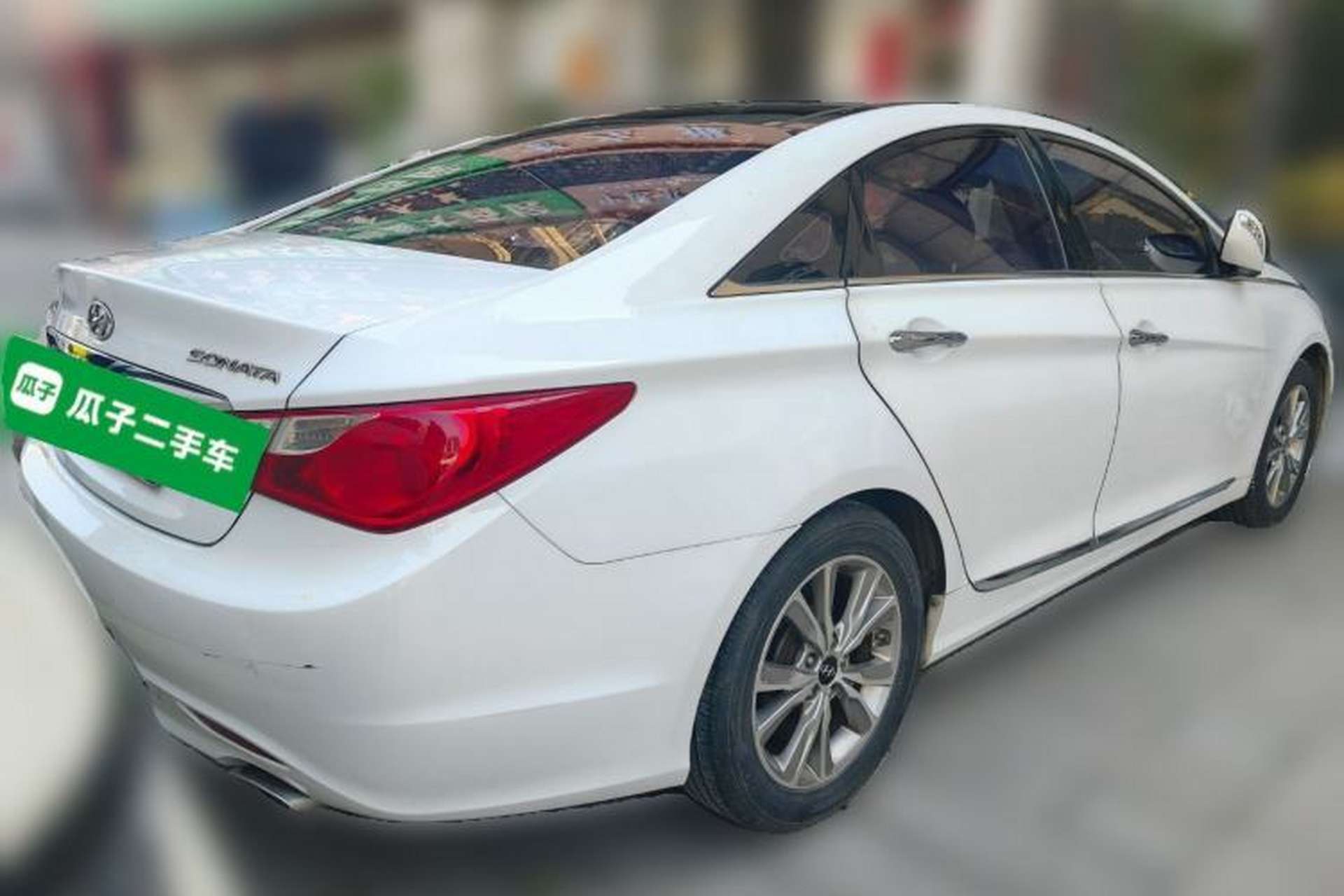 Used Hyundai Sonata 2014 2.0L Automatic Luxury Edition Rear Right 45 Deg
