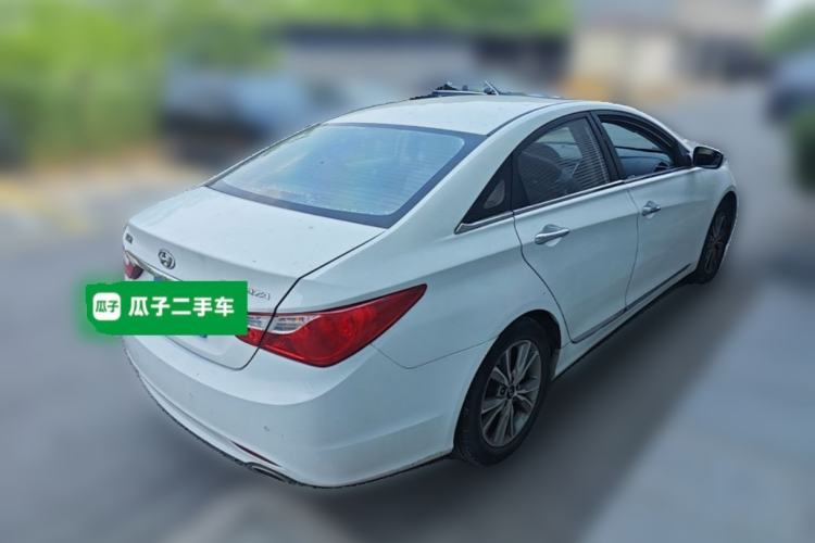 Used Hyundai Sonata 2014 2.0L Automatic Luxury Edition Rear Right 45 Deg