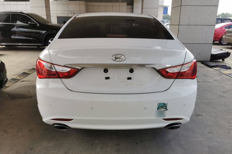 Used Hyundai Sonata 2014 2.0L Automatic Luxury Edition Rear