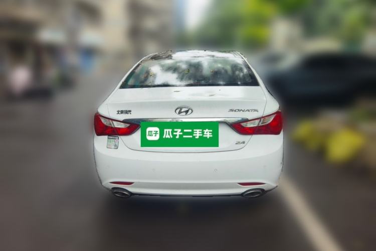 Used Hyundai Sonata 2014 2.4L Automatic Luxury Version China IV Standard Rear
