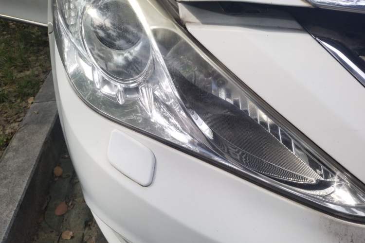 Used Hyundai Sonata 2014 2.4L Automatic Luxury Version China IV Standard Right Front Headlight