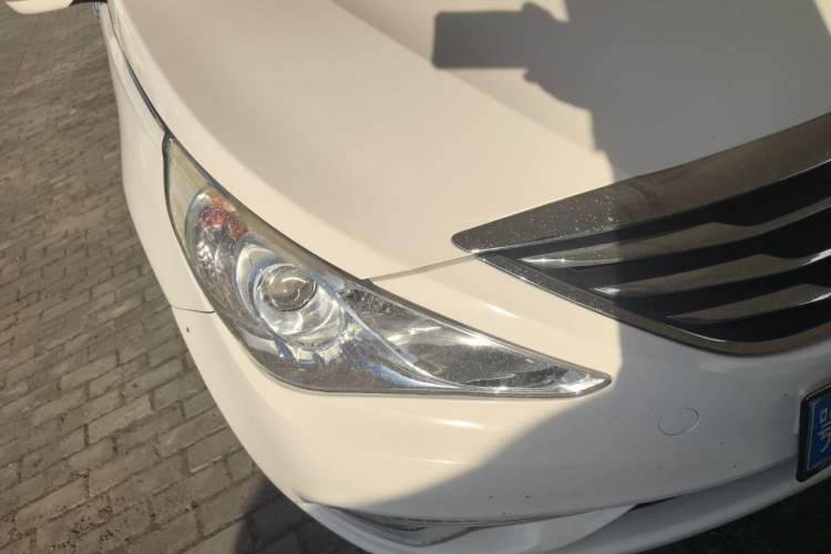Used Hyundai Sonata 2014 2.0L Automatic Luxury Edition Right Front Headlight