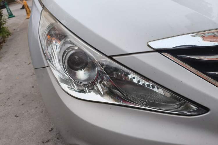 Used Hyundai Sonata 2014 2.4L Automatic Leading Edition China IV Standard Right Front Headlight