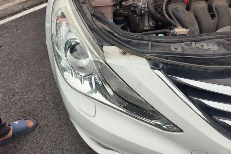 Used Hyundai Sonata 2014 2.4L Automatic Luxury Version China IV Standard Right Front Headlight