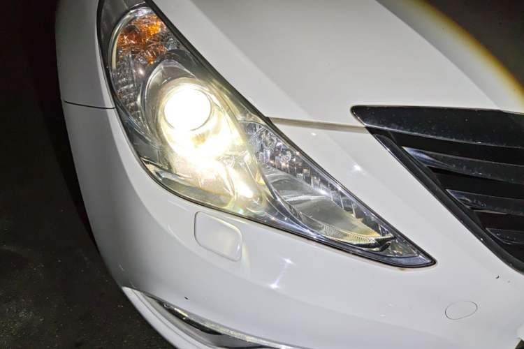 Used Hyundai Sonata 2014 2.4L Automatic Luxury Version China V Standard Right Front Headlight