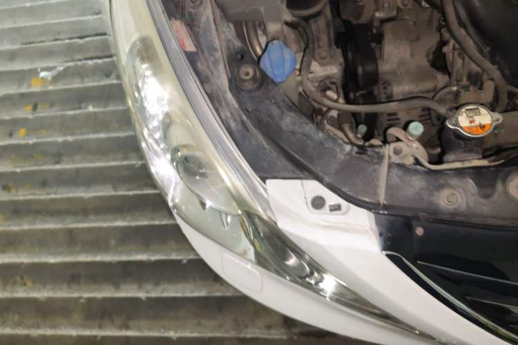 Used Hyundai Sonata 2014 2.4L Automatic Luxury Version China IV Standard Right Front Headlight