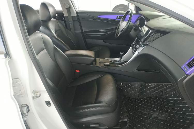 Used Hyundai Sonata 2014 2.4L Automatic Luxury Version China V Standard Right Front Seat