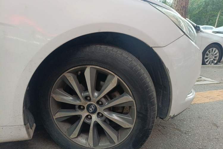 Used Hyundai Sonata 2014 2.4L Automatic Leading Edition China IV Standard Right Front Wheel Hub