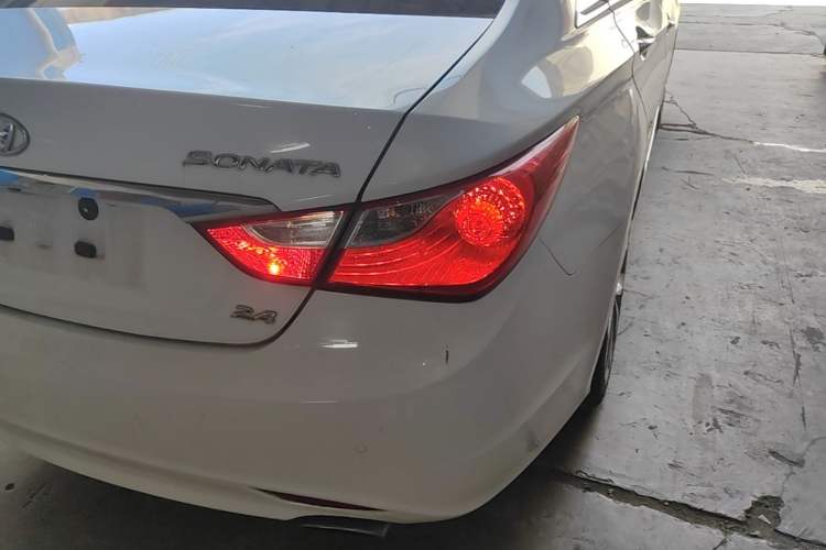 Used Hyundai Sonata 2014 2.4L Automatic Luxury Version China V Standard Right Rear Taillight