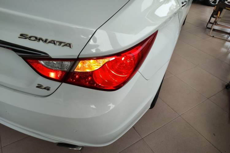 Used Hyundai Sonata 2014 2.4L Automatic Leading Edition China IV Standard Right Rear Taillight