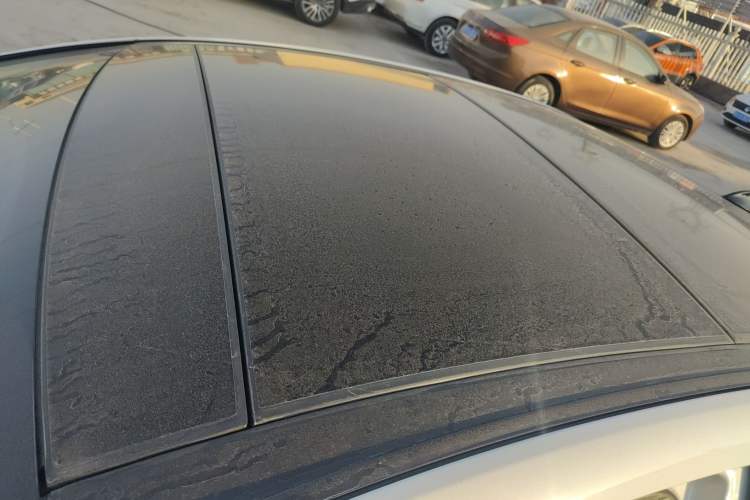 Used Hyundai Sonata 2014 2.4L Automatic Leading Edition China IV Standard Roof