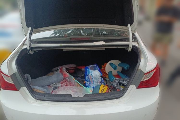 Used Hyundai Sonata 2014 2.4L Automatic Leading Edition China IV Standard Trunk