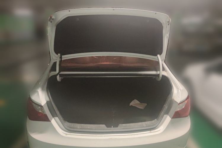 Used Hyundai Sonata 2014 2.0L Automatic Prestige Edition Trunk