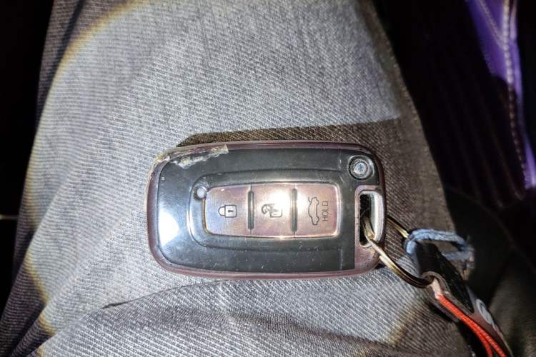 Used Hyundai Sonata 2014 2.0L Automatic Prestige Edition Vehicle Key