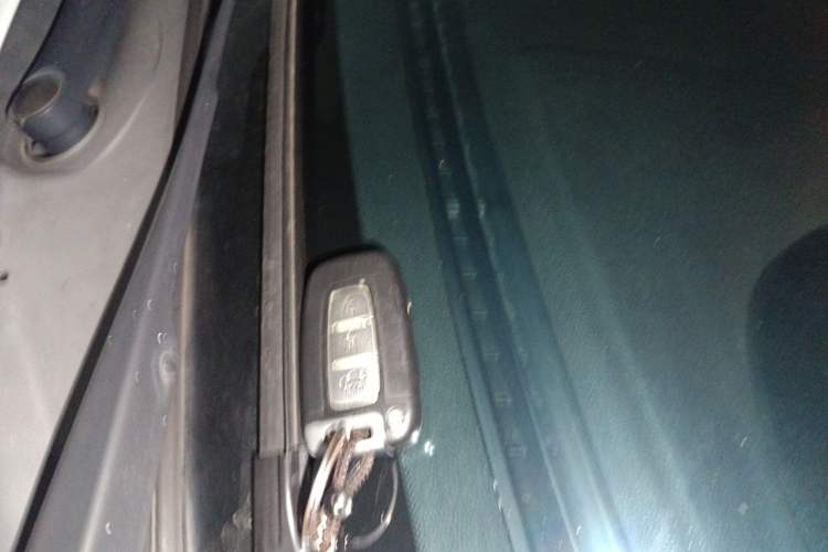 Used Hyundai Sonata 2014 2.0L Automatic Prestige Edition Vehicle Key