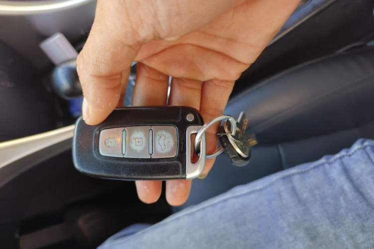 Used Hyundai Sonata 2014 2.0L Automatic Prestige Edition Vehicle Key