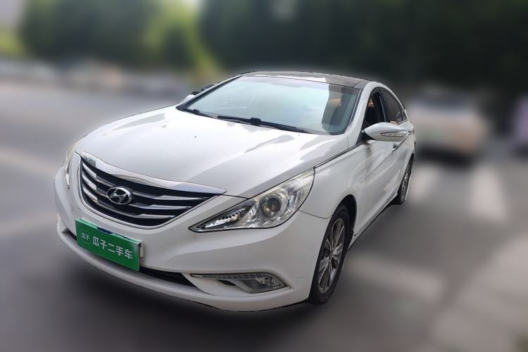 Used Hyundai Sonata 2014 2.0L Automatic Luxury Edition Guazi used car, China used car export, Used car for sale, Used cars, Cheapest cars for sale
