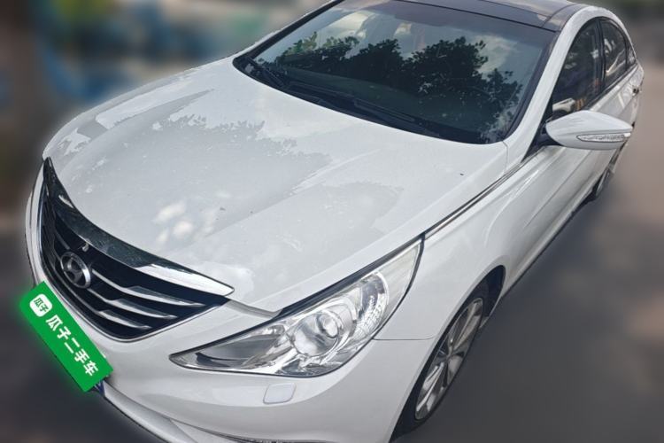 Used Hyundai Sonata 2014 2.4L Automatic Luxury Version China IV Standard Guazi used car, China used car export, Used car for sale, Used Hyundai cars, Cheapest cars for sale