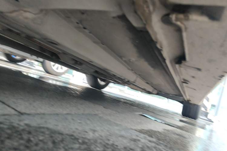 Used Hyundai Sonata 2014 2.0L Automatic Luxury Edition Chassis Front Left