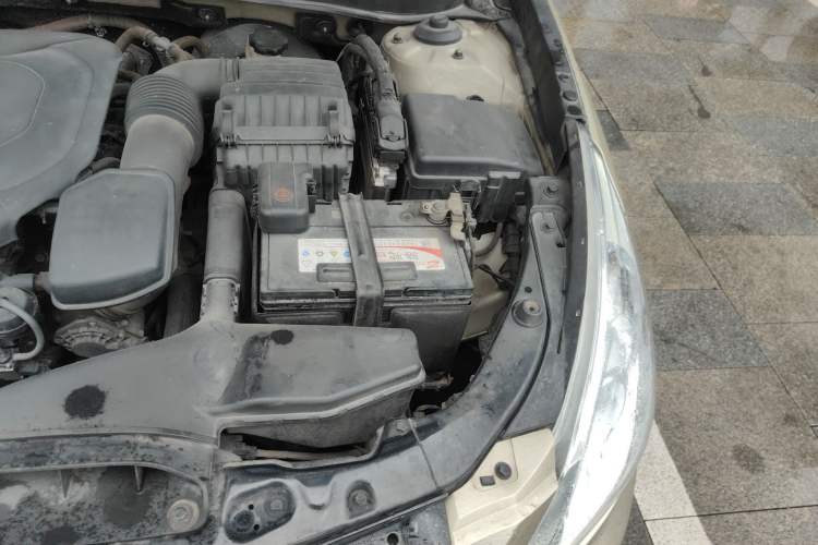 Used Hyundai Sonata 2014 2.0L Automatic Luxury Edition Engine Bay Left