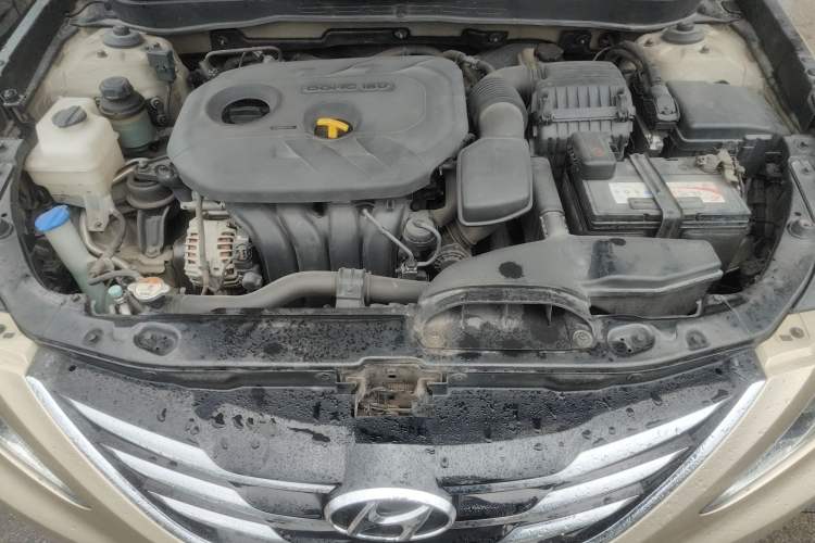 Used Hyundai Sonata 2014 2.0L Automatic Luxury Edition Engine Bay