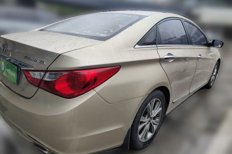 Used Hyundai Sonata 2014 2.0L Automatic Luxury Edition Rear Right 45 Deg