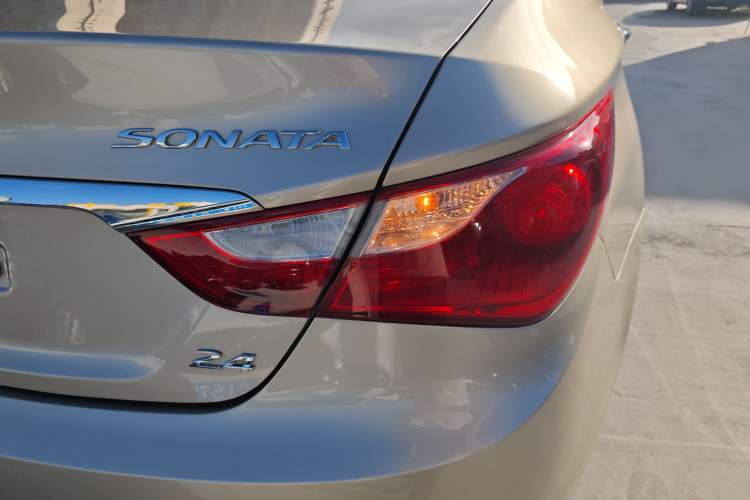 Used Hyundai Sonata 2014 2.4L Automatic Luxury Version China IV Standard Right Rear Taillight