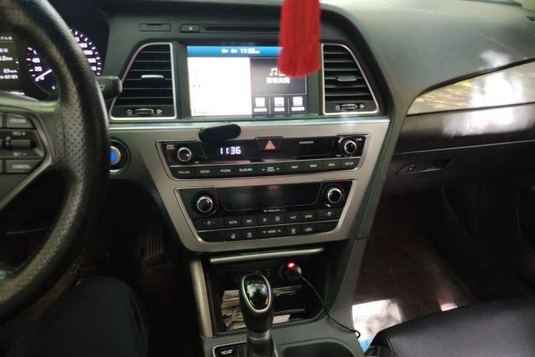 Used Hyundai Sonata 2015 2.4L TOP Flagship Edition Audio And AC Panel