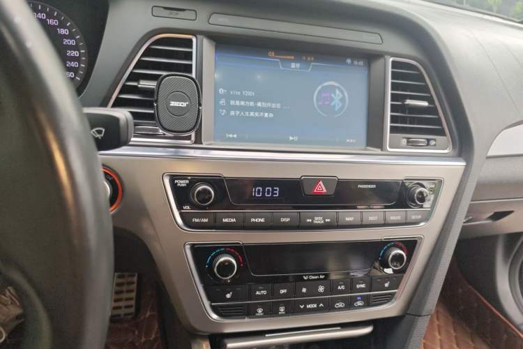 Used Hyundai Sonata 2015 1.6T GLS Smart Model Audio And AC Panel