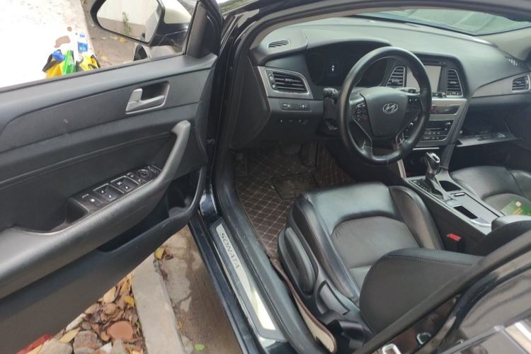 Used Hyundai Sonata 2015 2.0L GLS Smart Model Driver Seat