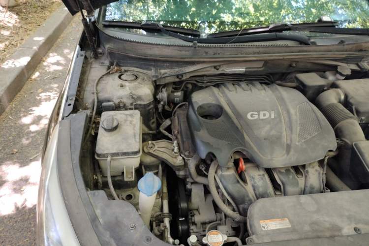 Used Hyundai Sonata 2015 2.4L TOP Flagship Edition Engine Bay Right