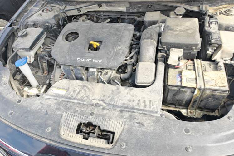 Used Hyundai Sonata 2015 2.0L GLS Smart Model Engine Bay