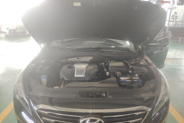 Used Hyundai Sonata 2015 1.6T GLX Advanced Model Engine Bay