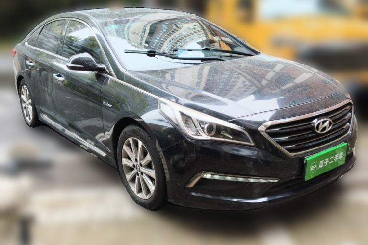 Used Hyundai Sonata 2015 1.6T GLS Smart Model Front Right 45 Deg