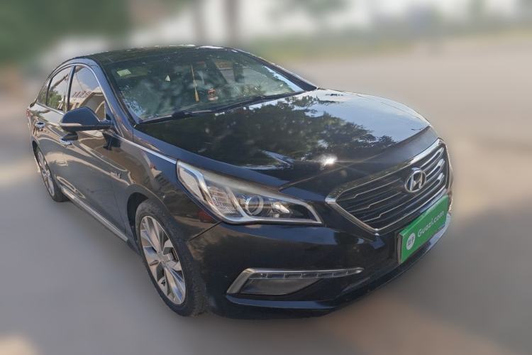 Used Hyundai Sonata 2015 1.6T GLX Advanced Model Front Right 45 Deg