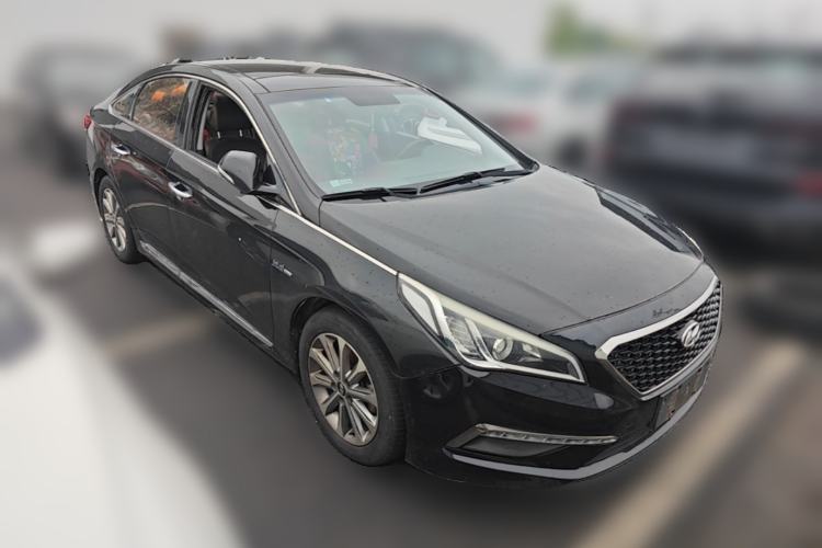 Used Hyundai Sonata 2015 1.6T GLS Smart Model Front Right 45 Deg