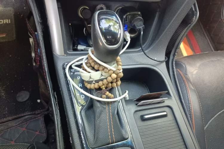 Used Hyundai Sonata 2015 1.6T GLS Smart Model Gear Lever