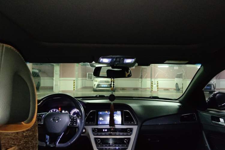 Used Hyundai Sonata 2015 1.6T GLS Smart Model Headliner