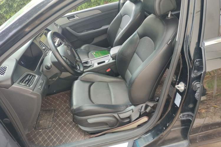 Used Hyundai Sonata 2015 2.0L GLS Smart Model Left Front Seat