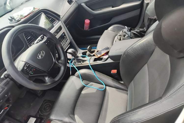 Used Hyundai Sonata 2015 2.0L GLS Smart Model Left Front Seat