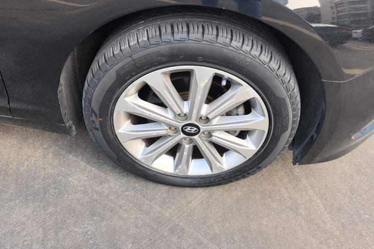 Used Hyundai Sonata 2015 1.6T GS Fashion Edition Left Front Wheel Hub