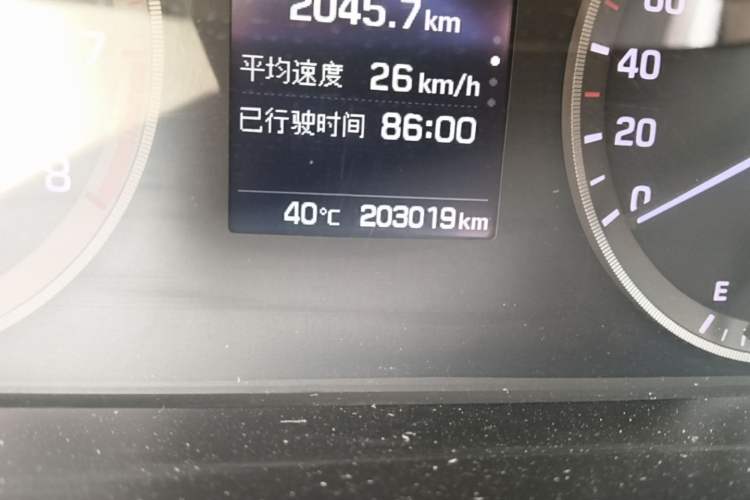 Used Hyundai Sonata 2015 1.6T GLS Smart Model Odometer Close Up