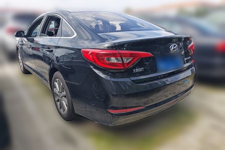 Used Hyundai Sonata 2015 2.0L GLS Smart Model Rear Left 45 Deg