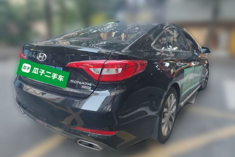 Used Hyundai Sonata 2015 1.6T DLX Prestige Model Rear Right 45 Deg
