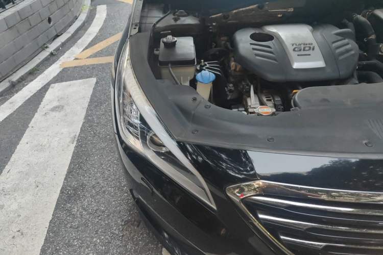 Used Hyundai Sonata 2015 1.6T DLX Prestige Model Right Front Headlight