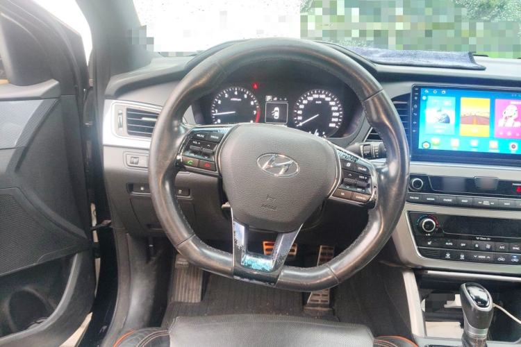 Used Hyundai Sonata 2015 1.6T GLS Smart Model Steering Wheel