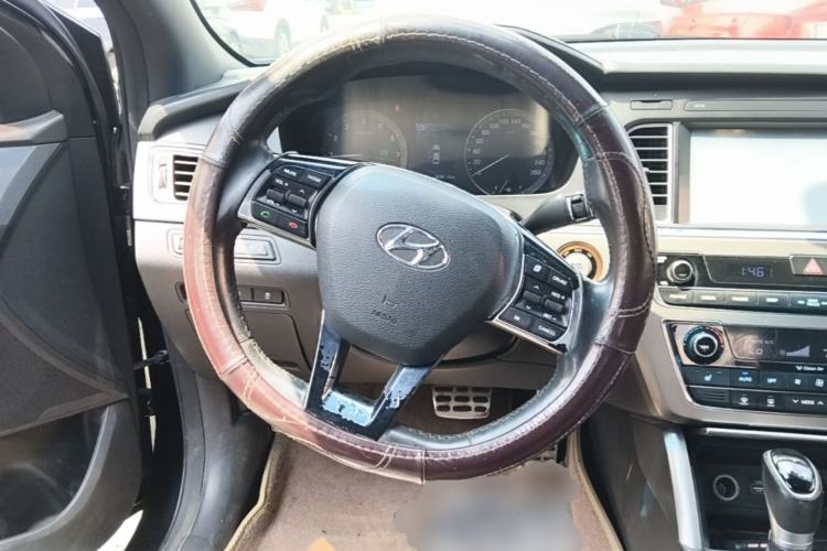 Used Hyundai Sonata 2015 1.6T GLS Smart Model Steering Wheel