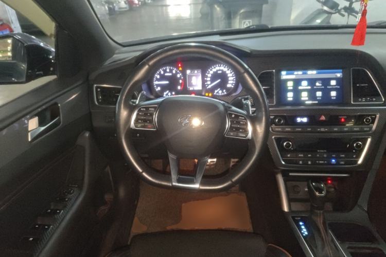 Used Hyundai Sonata 2015 1.6T GLS Smart Model Steering Wheel