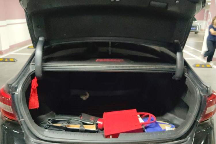 Used Hyundai Sonata 2015 1.6T GLS Smart Model Trunk